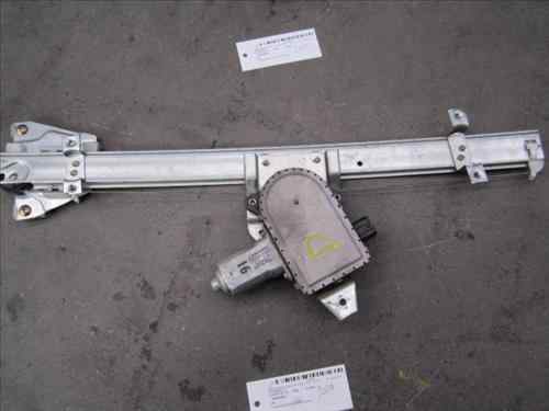 VOLKSWAGEN LT 1 generation (1975-1995) Front Right Door Window Regulator MR436854 24474487