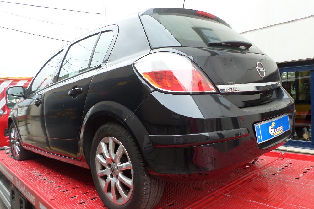 VAUXHALL J (2009-2020) Far proiector ceață față stânga 0096726, 13261997 24563055