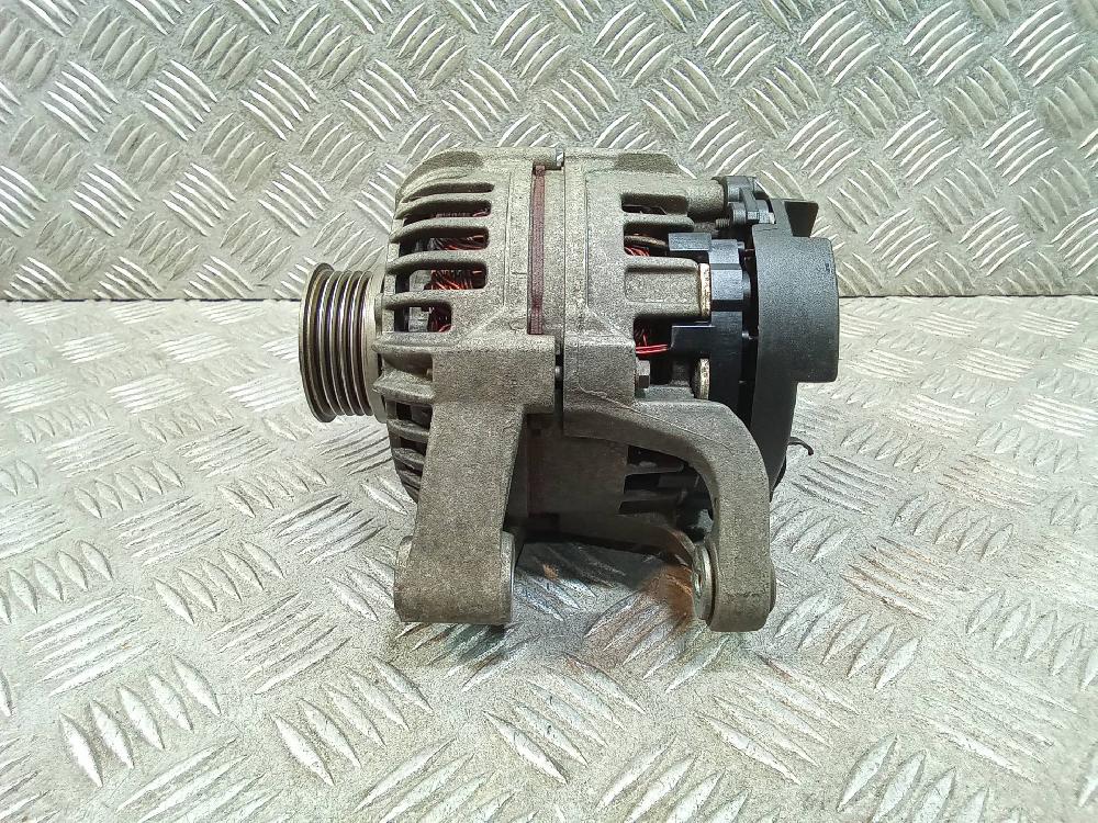 RENAULT 1 generation (2000-2007) Dynamo 0124225018, 24437119 24553371