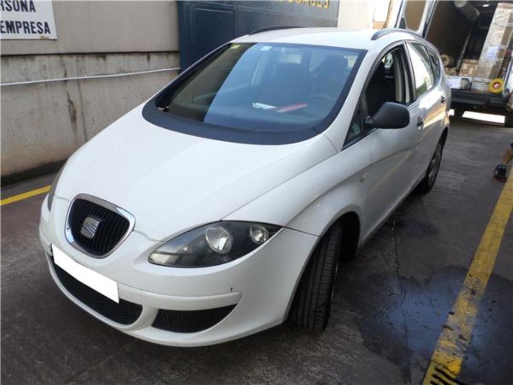 SEAT Altea 1 generation (2004-2013) Фонарь задний правый 5P8945094D,5P8945108B 25899272