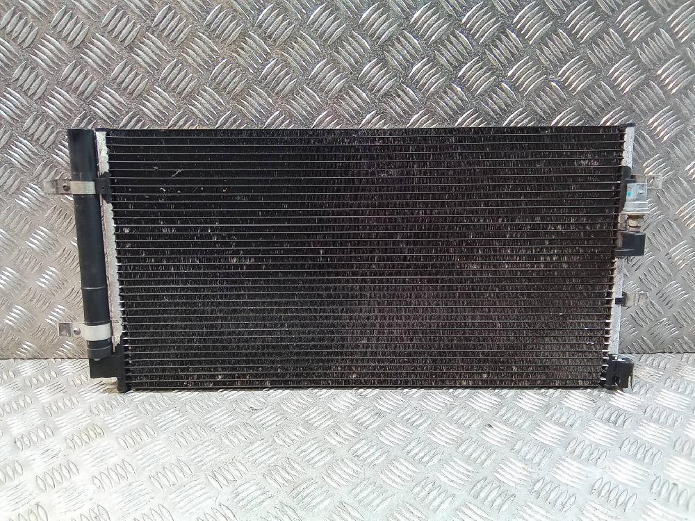 AUDI A4 B8/8K (2011-2016) Охлаждающий радиатор 24544824