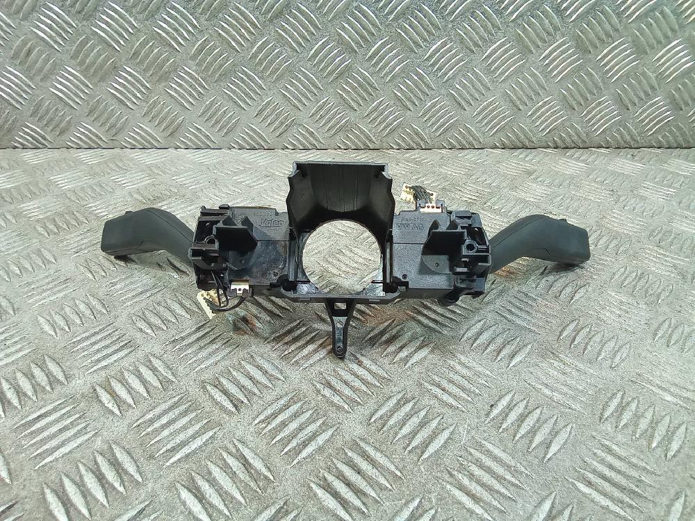 SEAT Altea 1 generation (2004-2013) поворота переключение  5K0953521BN,204997 26041575