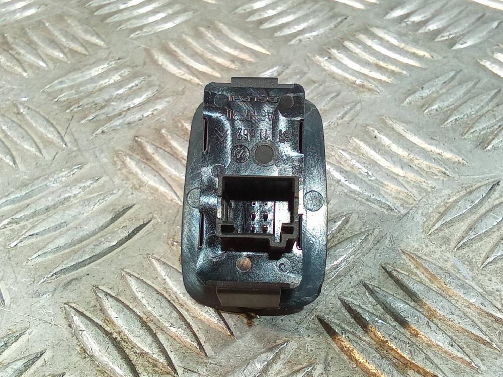 CITROËN C4 Picasso 1 generation (2006-2013) Rear Right Door Window Control Switch 96639378ZD 24511811