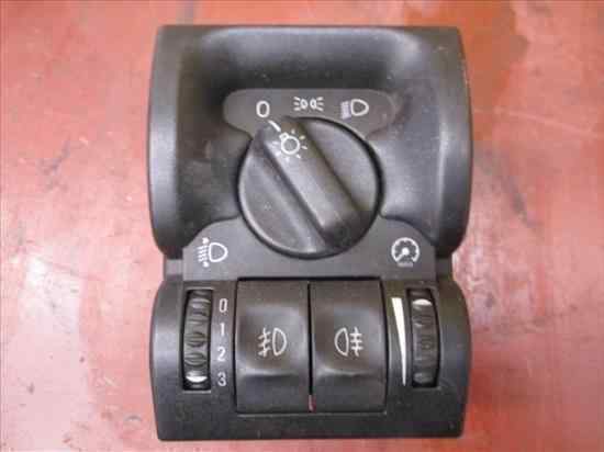 IVECO Daily 4 generation (2006-2011) Headlight Switch Control Unit 90504968 24474040