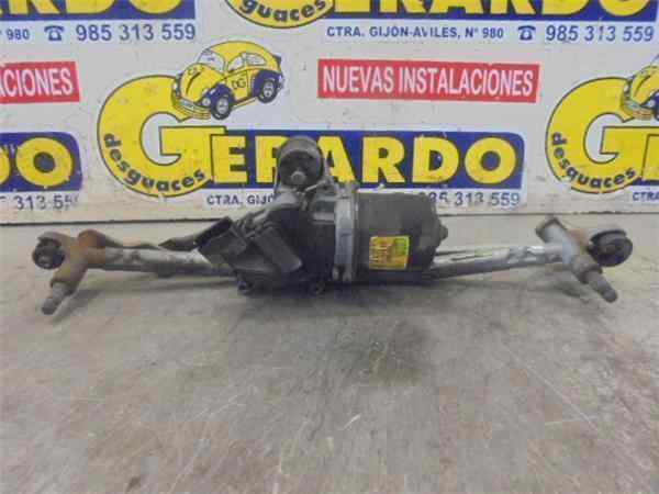 TOYOTA Front Windshield Wiper Mechanism 53559002 25892331