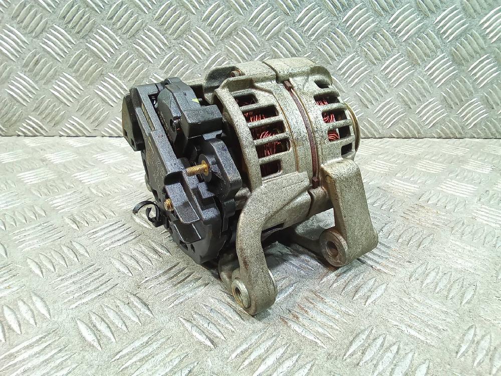 RENAULT 1 generation (2000-2007) Dynamo 0124225018, 24437119 24553371