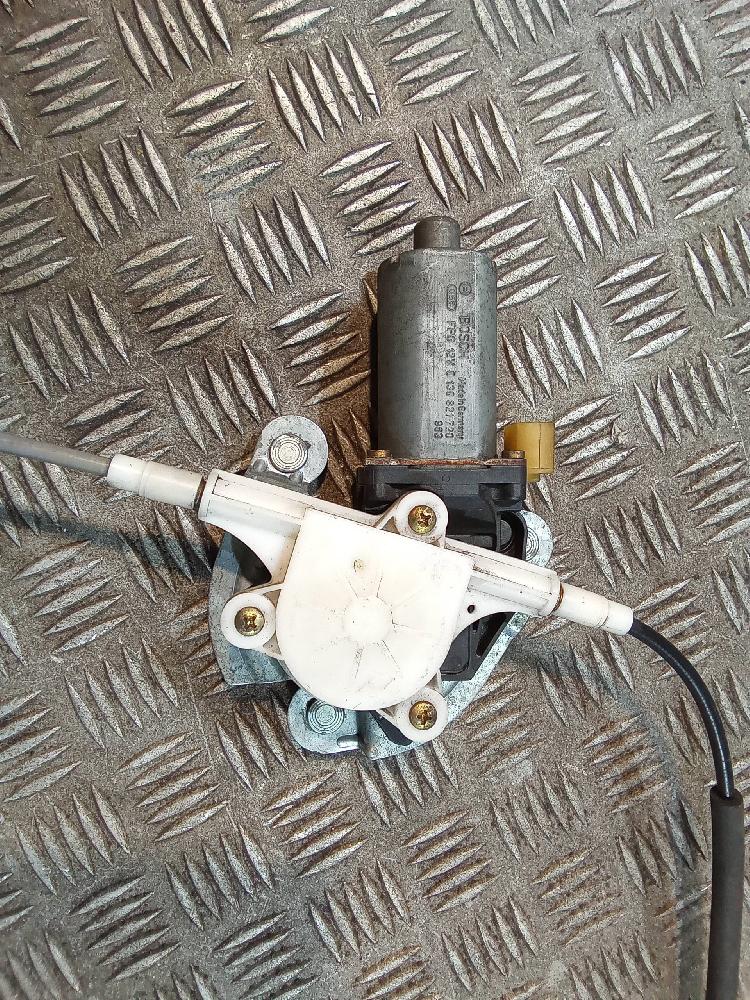 RENAULT 21 1 generation (1986-1995) Front Left Door Window Regulator 0130821720 24517211