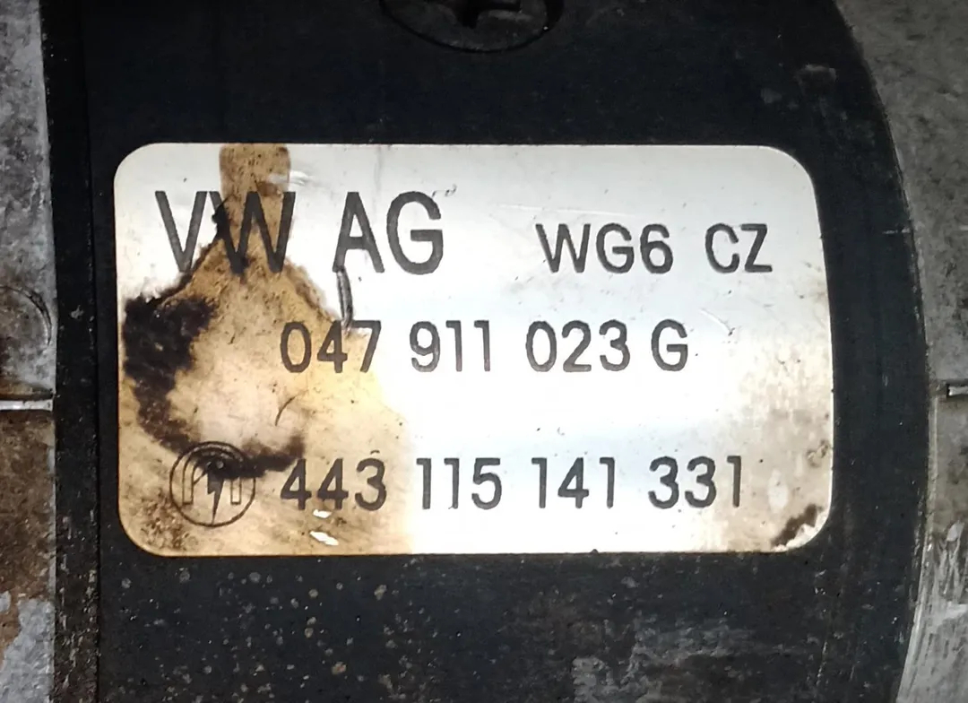 Motor arranque de Skoda Fabia i combi (6y5) 2000-2007 - pieza usada