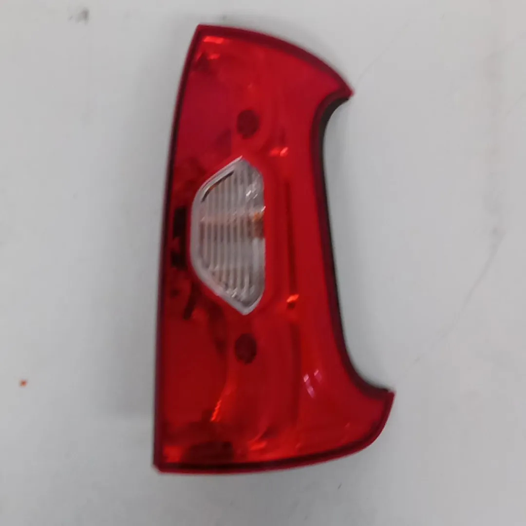 Farolim stop da mala direito 169A4000 52102350 de Fiat Panda (33) (12/11>04/17<) 0-0 con 100000 km