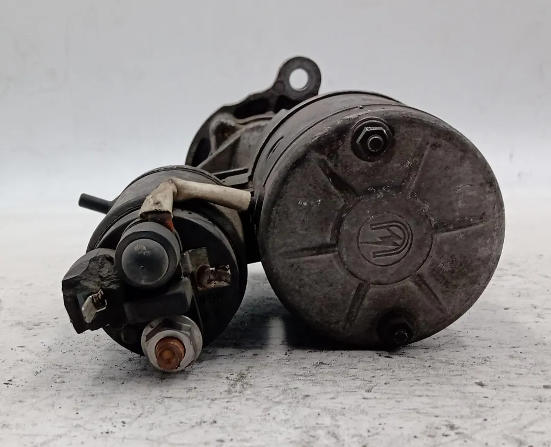 Motor arranque de Skoda Fabia i combi (6y5) 2000-2007 - pieza usada