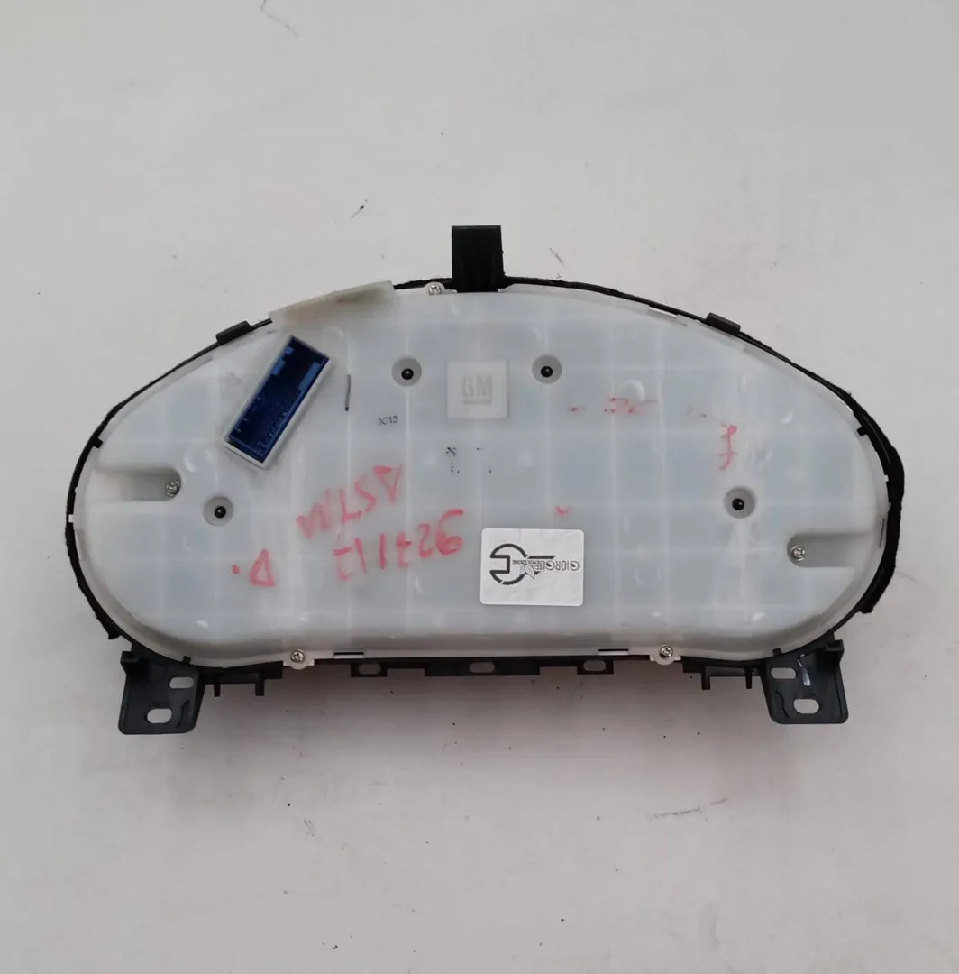 Reloj cuenta kilómetros de Opel Astra j sports tourer (p10) 2010-2015 - pieza usada