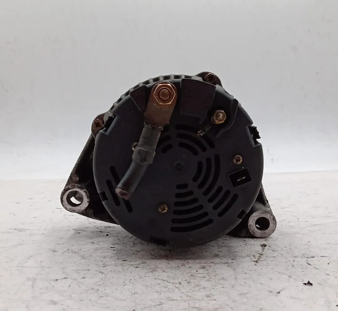 Alternador de Saab 900 (09/93>03/98<) 0-0 - pieza usada