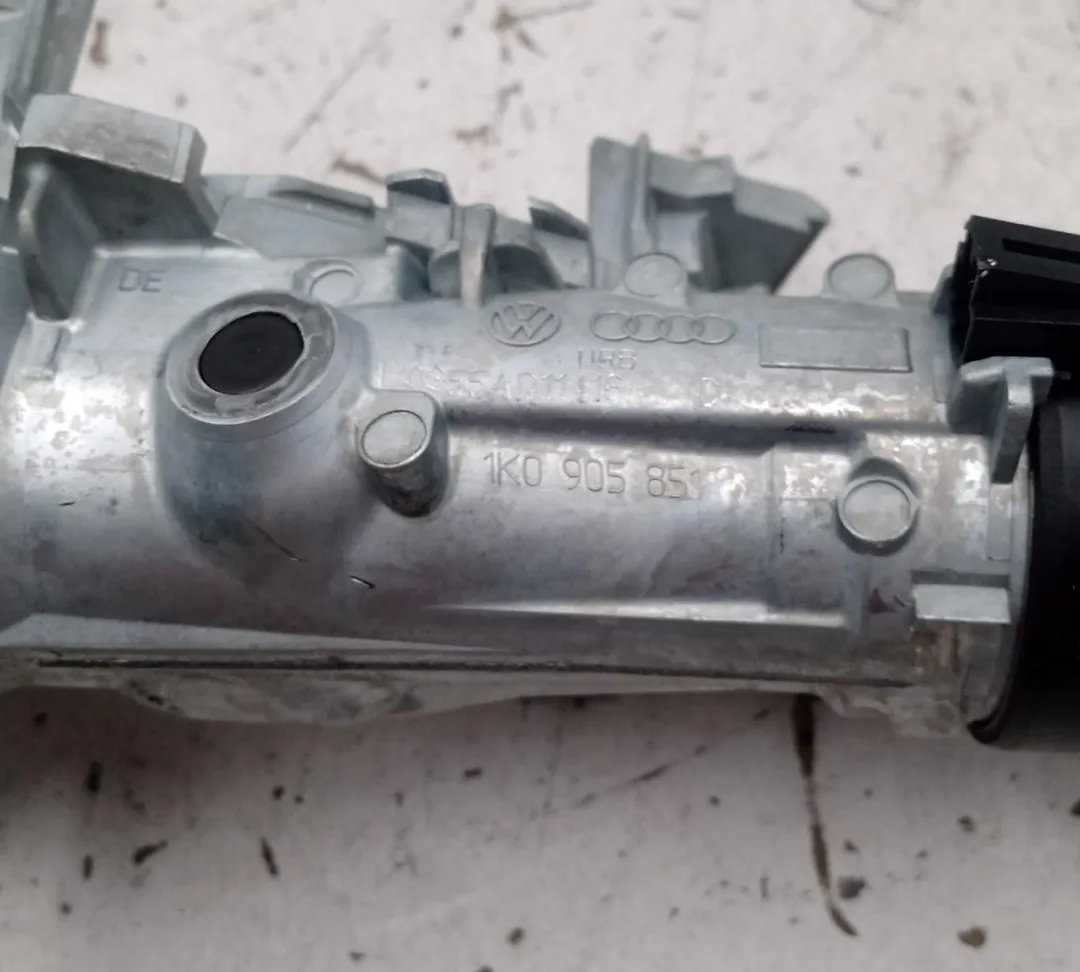 Bombin encendido CUS de Skoda Fabia iii station wagon (nj5) 0-0 con 146000 km - pieza usada