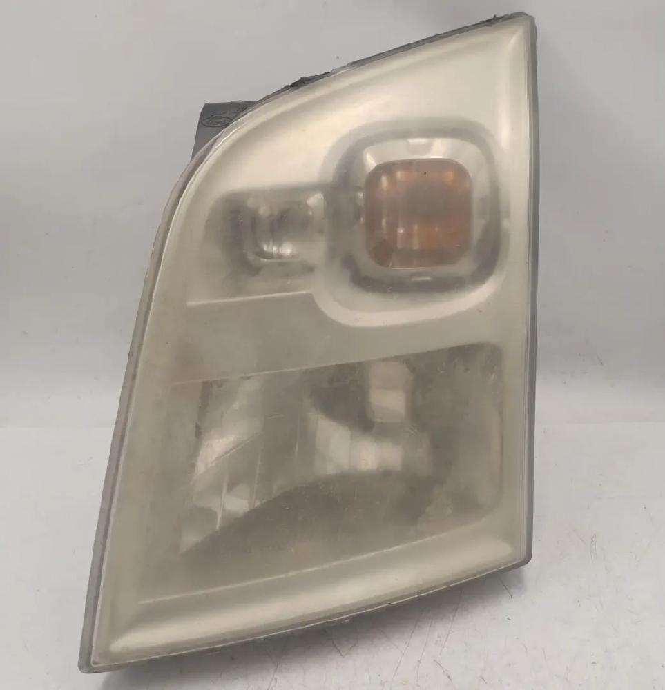 Faro anteriore sinistro SRFA 1537774 de Ford Transit caja/chasis (fm_ _, fn_ _, ff_ _) 2006-2008 con 278822 km