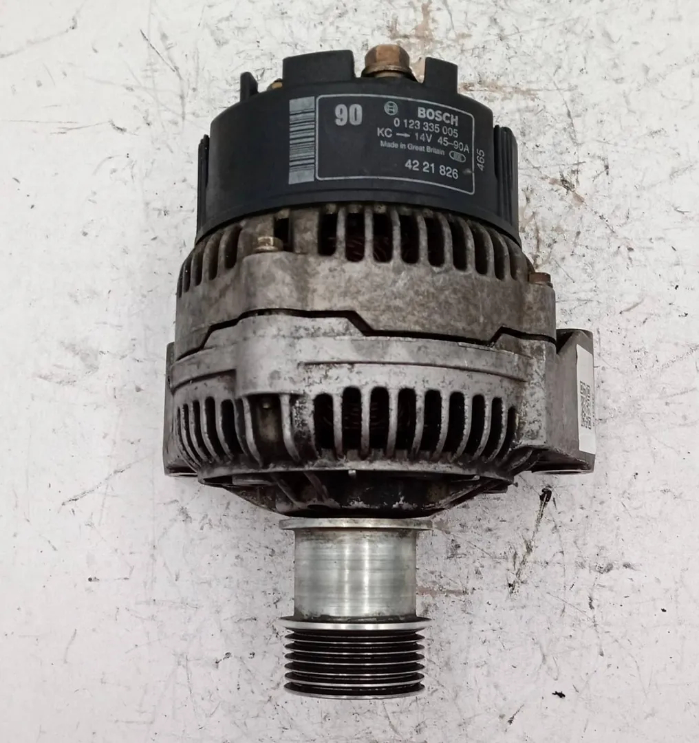 Alternador de Saab 900 (09/93>03/98<) 0-0 - pieza usada