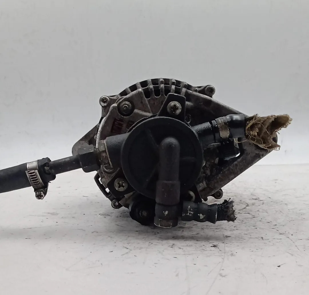 Alternador 90371767 de Opel Astra (t92) (09/91>10/98<) 0-0 - pieza usada