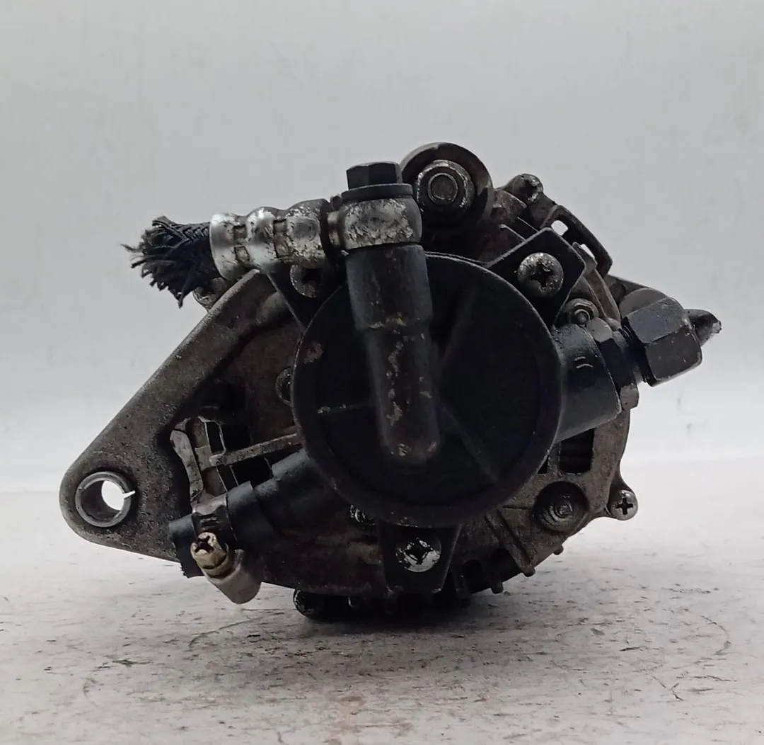 Alternador 90371767 de Opel Corsa (s93) (01/93>09/00<) 1993-2000 - pieza usada