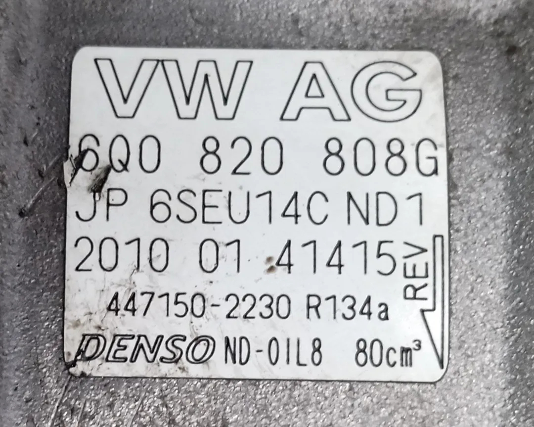 Compresor del aire acondicionado de Skoda Fabia ii combi (545) 2010-2014 - pieza usada