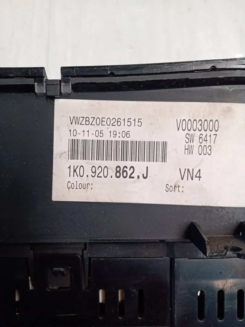 Odomètre BSE de Volkswagen Golf plus v (5m1, 521) 2004-2008 - pieza usada