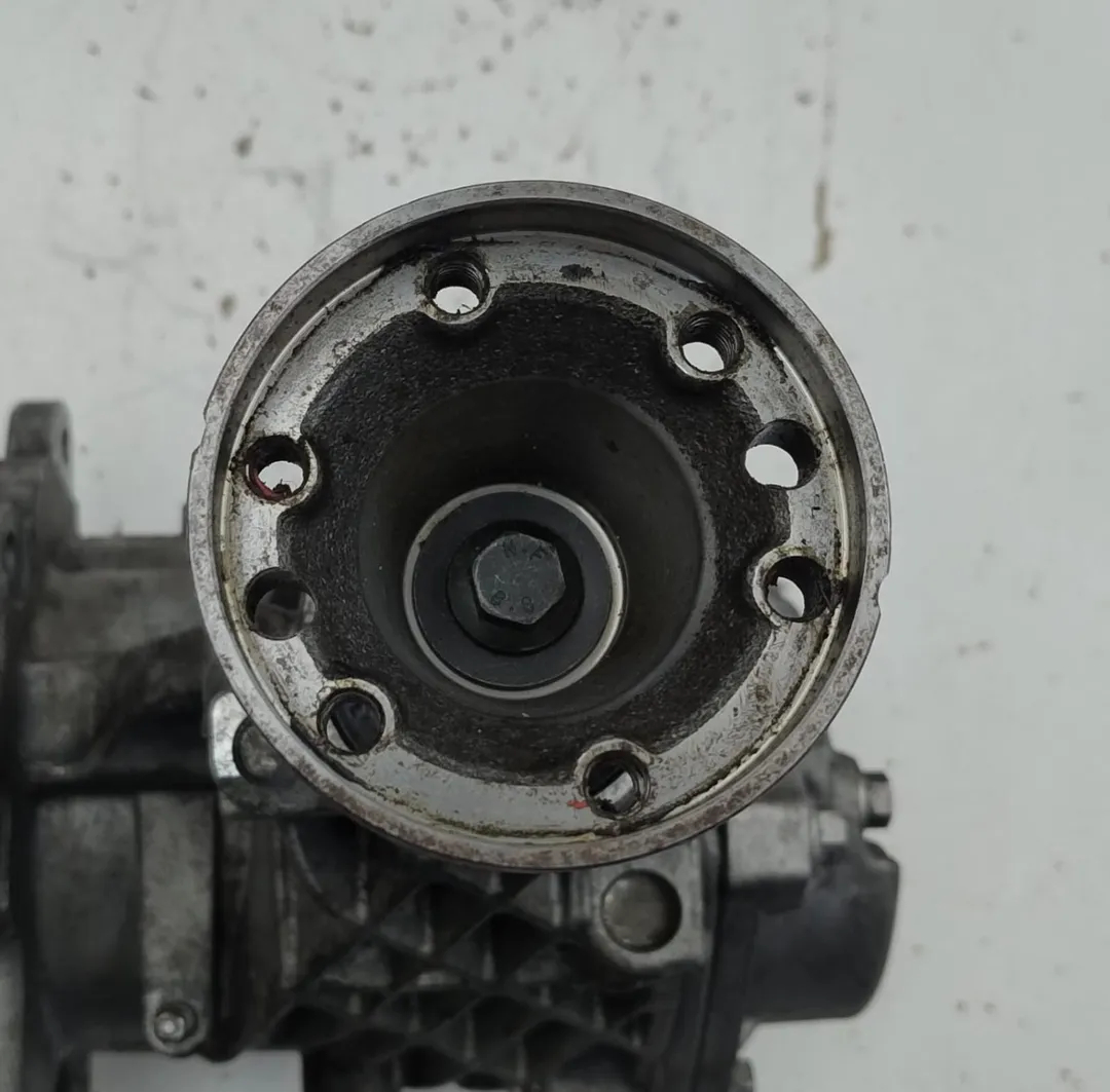 Diferencial delantero G6DG de Ford Kuga i 2008-2012 con 234000 km - pieza usada