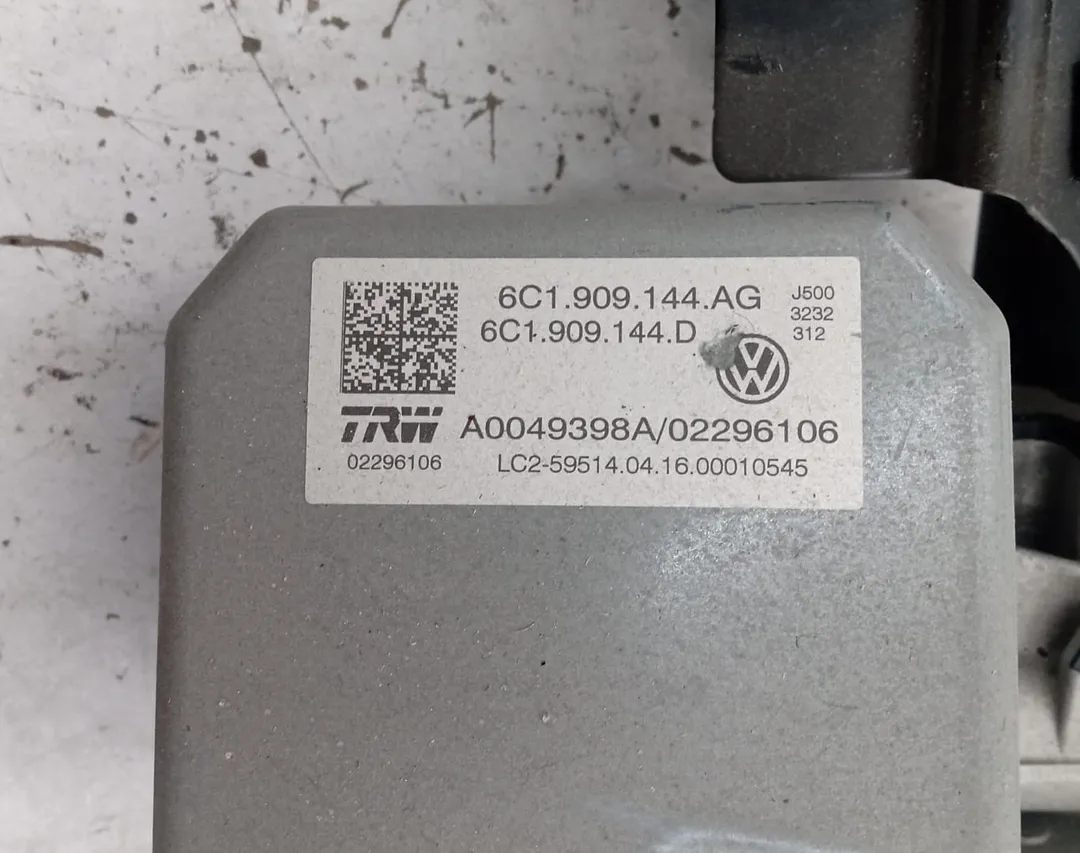 CUS de Skoda Fabia iii station wagon (nj5) 0-0 con 146000 km - pieza usada