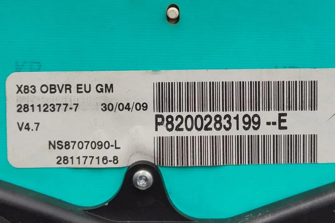 Reloj cuenta kilómetros M9RE7 de Opel Vivaro a furgón (x83) 2001-2011 con 688000 km - pieza usada