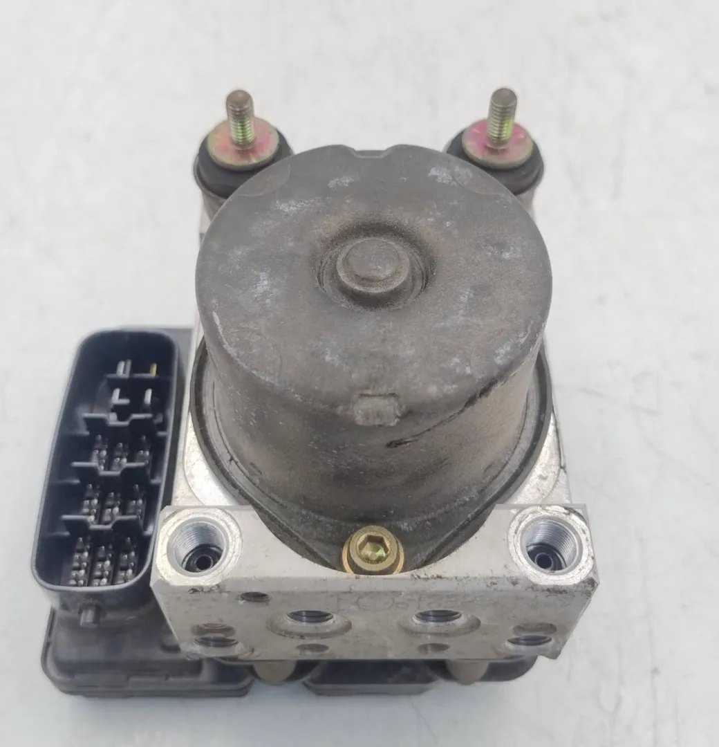 Pompa abs EJ de Daihatsu Cuore vi (l251, l250_, l260_) 0-0 con 108000 km - pieza usada