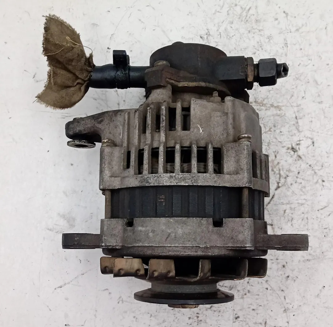 Alternador 97041790 de Opel Corsa (s93) (01/93>09/00<) 1993-2000 - pieza usada