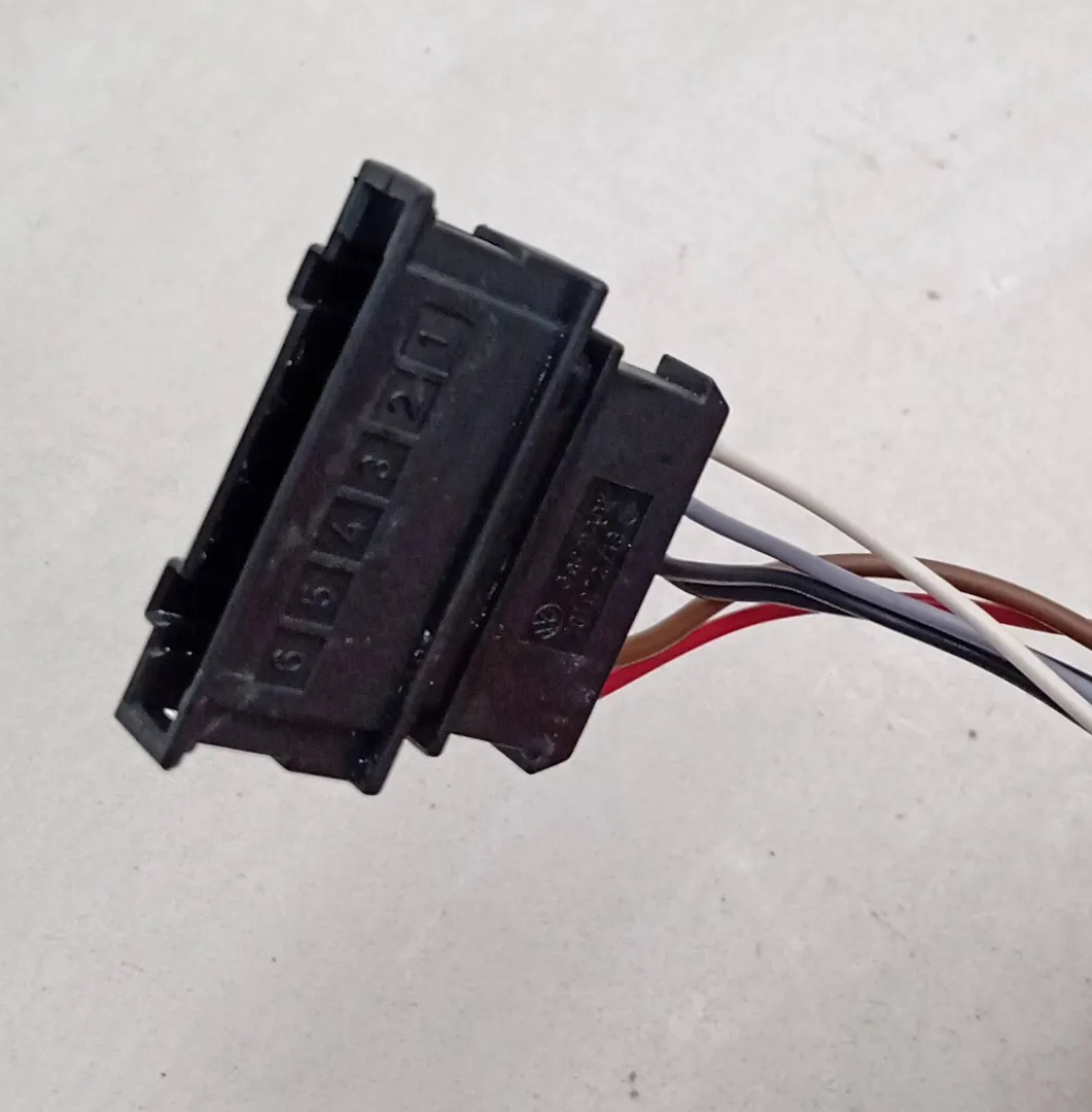Piloto maletero derecho BXW 5J6945112 de Skoda Fabia ii combi (545) 2010-2014 - pieza usada