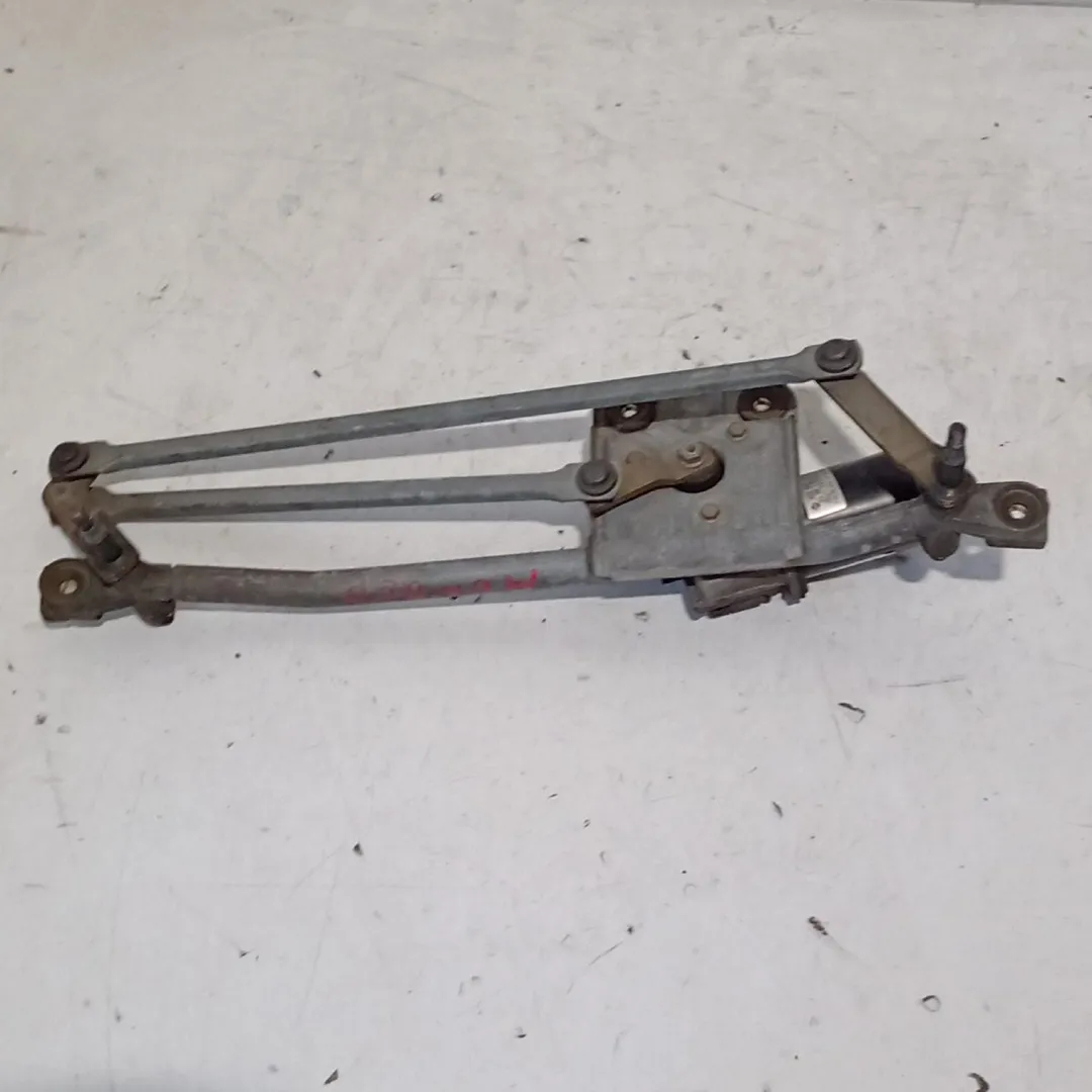 176B2.000 1097546 de Ford Mondeo ii turnier (bnp) 1996-2000 - pieza usada