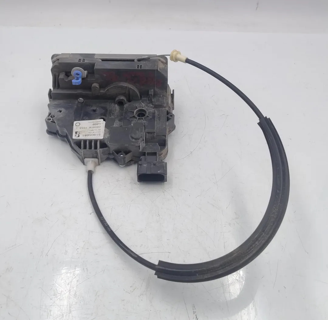 Cerradura puerta delantera derecha 350A1000 52065109 de Fiat Punto (6u) (01/13>03/17<) 2013-2017 con 209000 km - pieza usada
