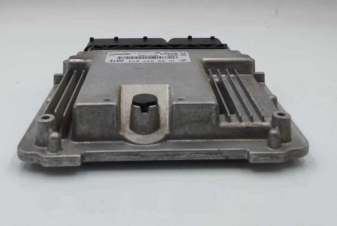 Centralita A20DTH de Opel Astra j sports tourer (p10) 2010-2015 - pieza usada