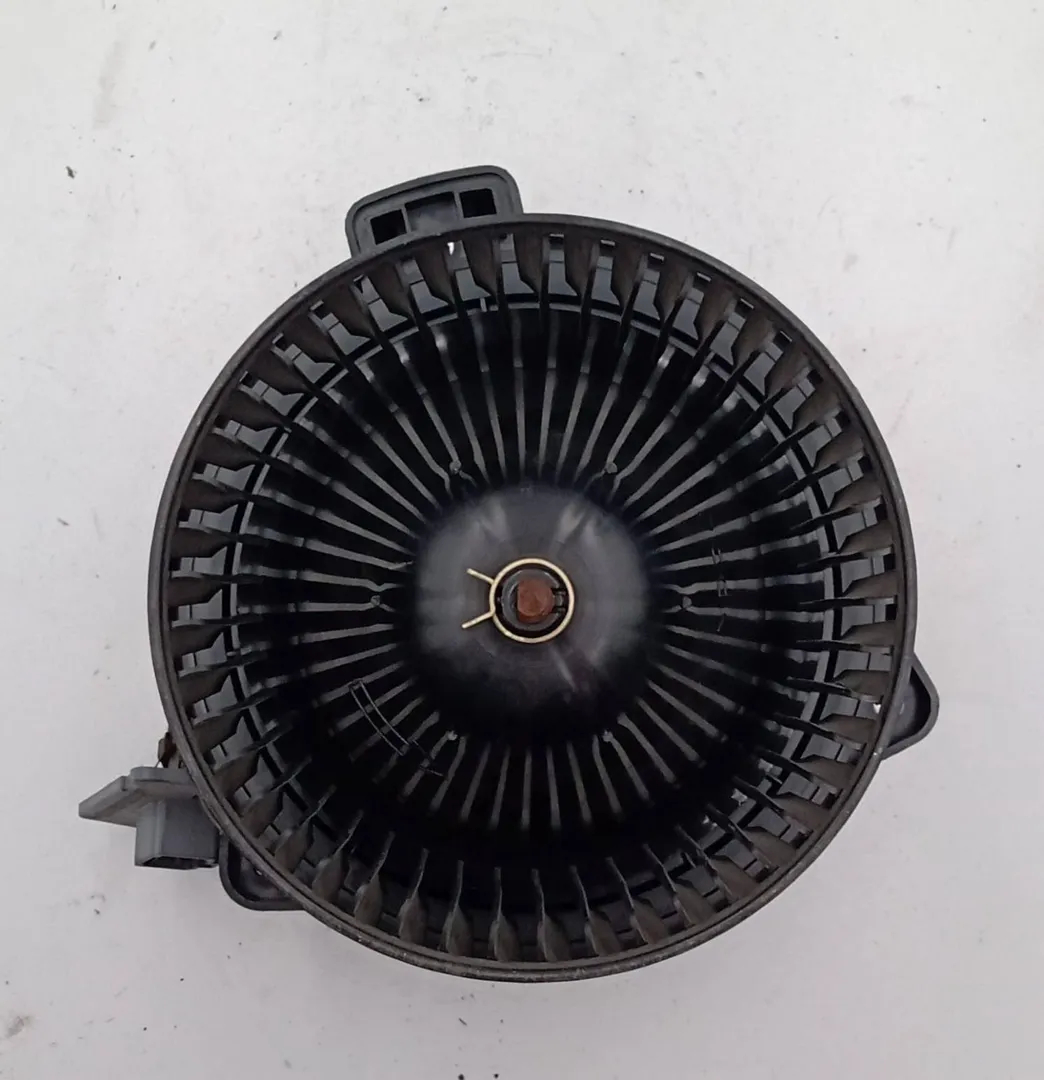 Electroventilador radiador aire acondicionado de Chevrolet Matiz (m200, m250) 2005-2011 - pieza usada