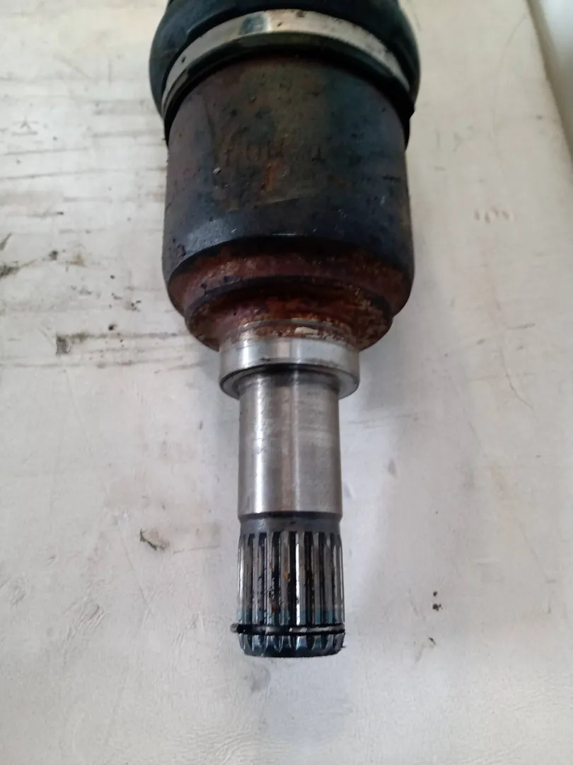 Eje delantero derecho de Fiat Panda (2q) (09/03>12/10<) 2003-2010 - pieza usada