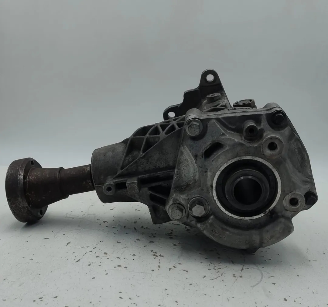 Diferencial delantero G6DG de Ford Kuga i 2008-2012 con 234000 km - pieza usada