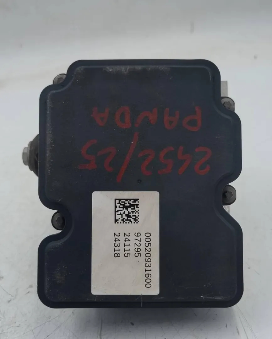 Bomba abs 169A4000 de Fiat Panda (312_, 319_) 2012-2022 con 75000 km - pieza usada