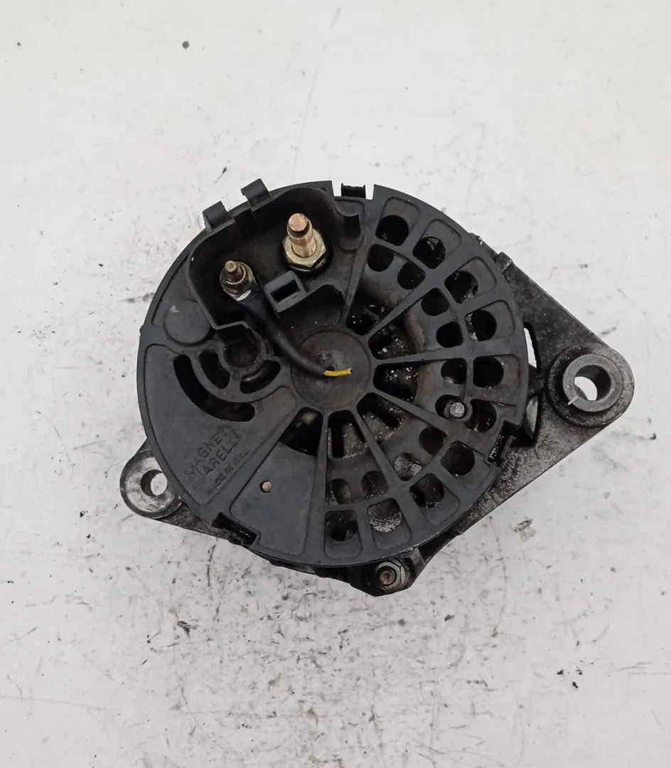 Alternador 71724854 de Alfa romeo 166 (936_) 1998-2000 - pieza usada