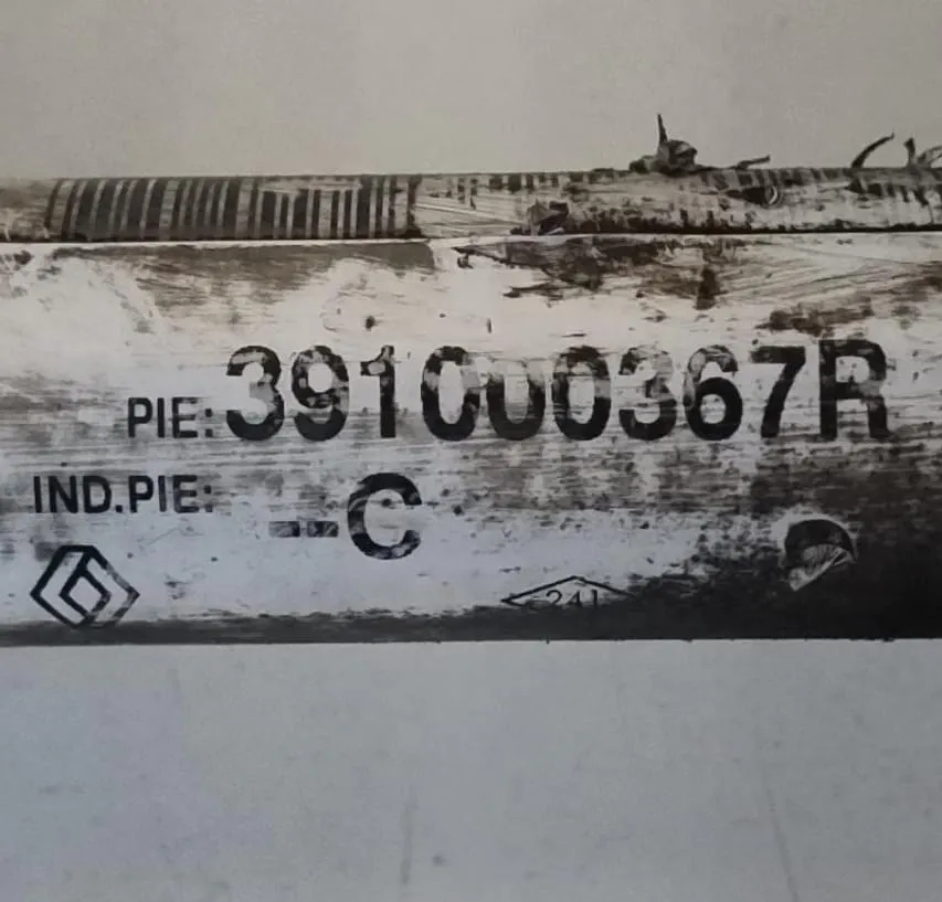 Eje delantero derecho K9KE6 de Renault Captur i (j5_, h5_) 2013-0 con 181000 km - pieza usada