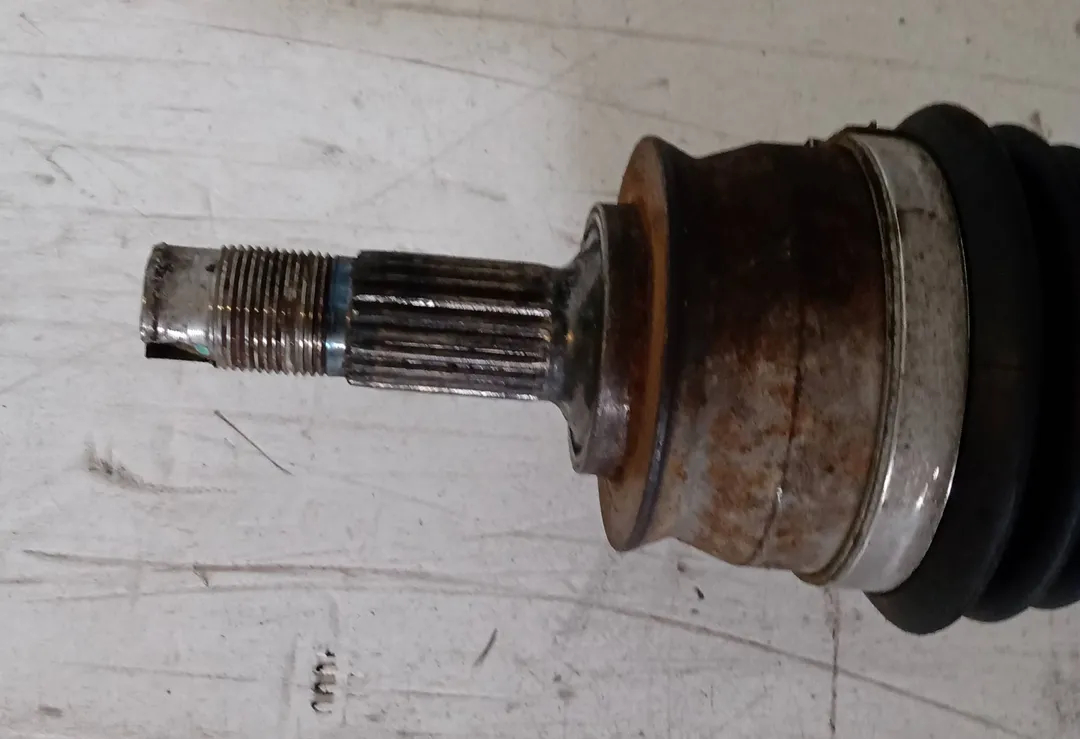 Eje delantero derecho 169A4000 de Fiat 500 (3p) (07/07>01/15<) 0-0 - pieza usada