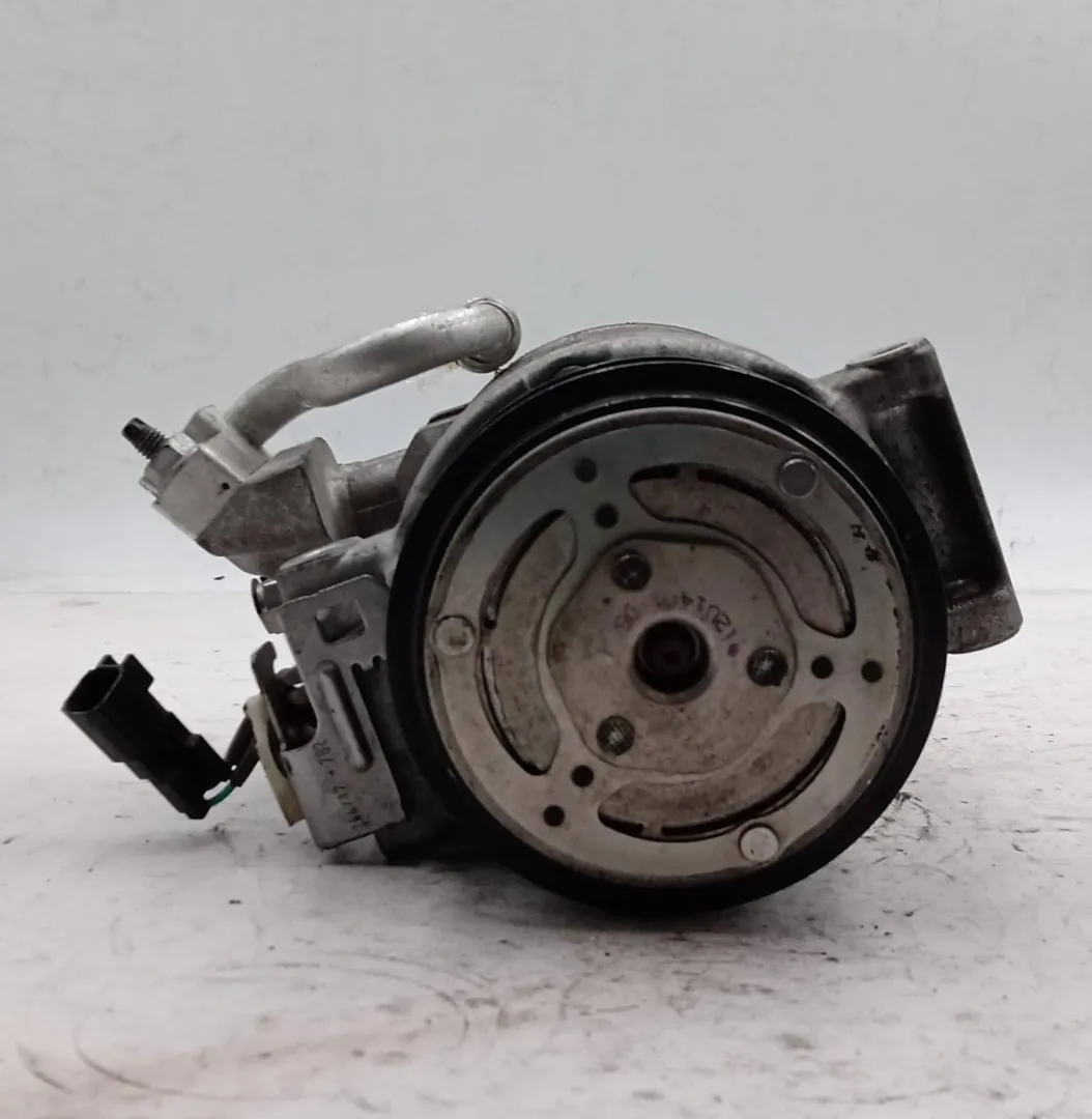 Compresor del aire acondicionado de Ford Transit connect combi (05/18>) 0-0 - pieza usada