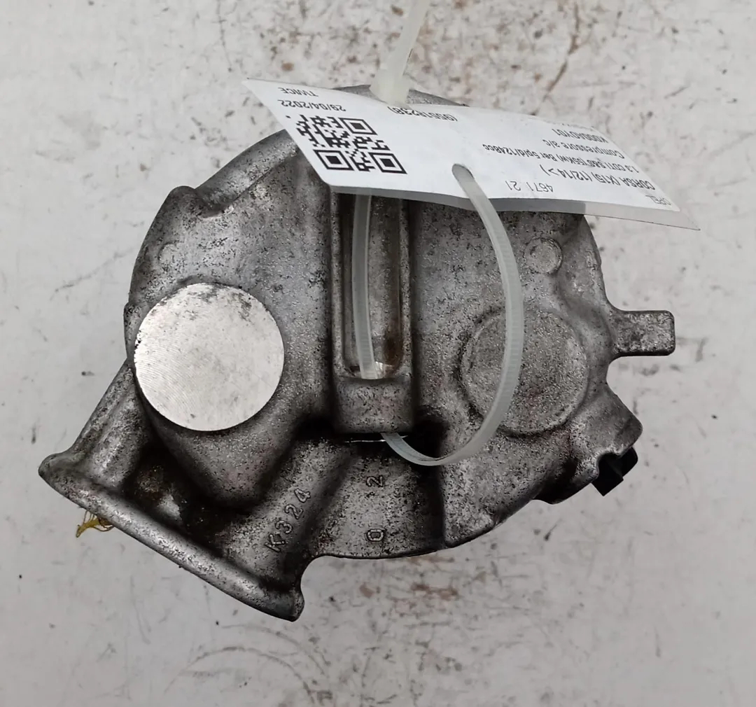 Compressor de ar condicionado B13DTC 95518238 de Opel Corsa e (x15) 2014-2019 - pieza usada