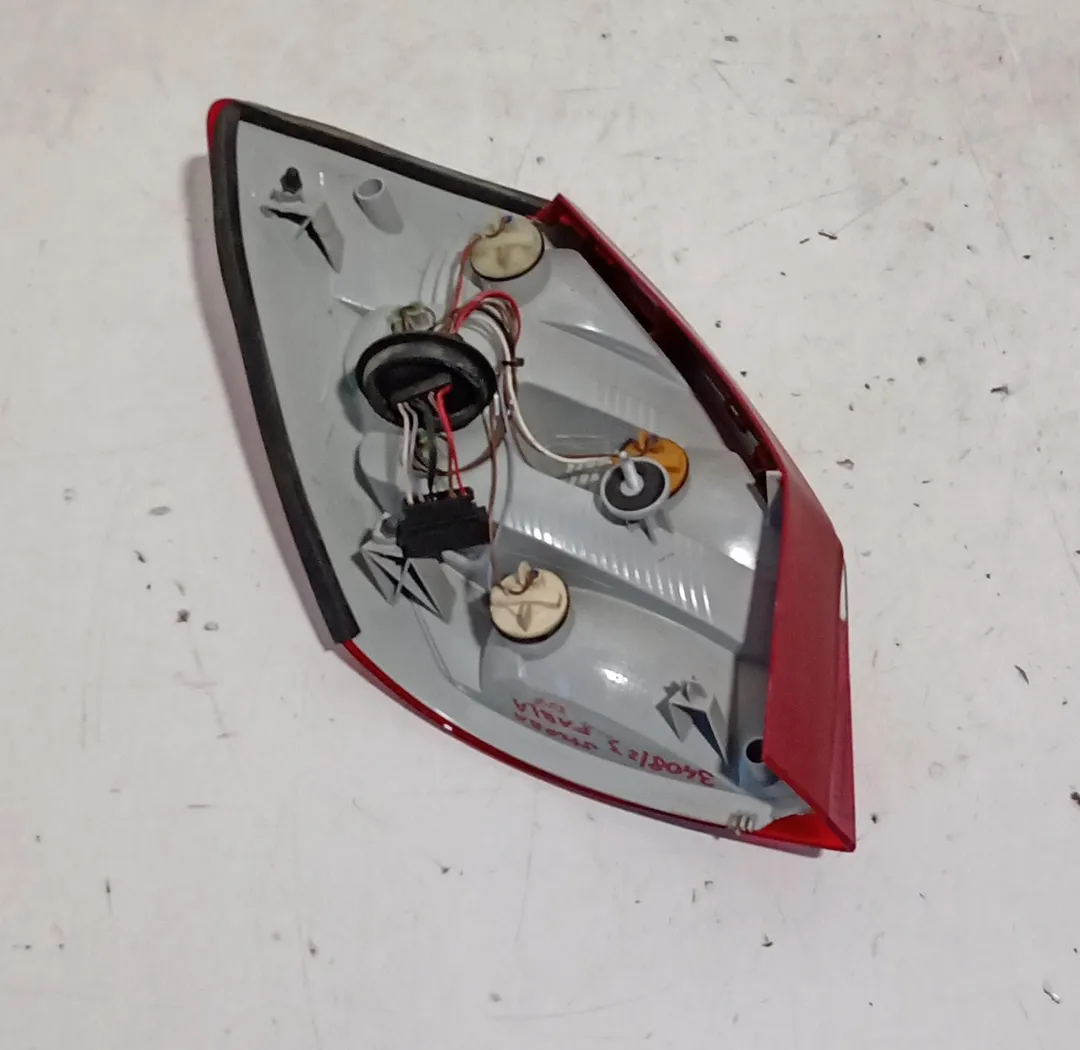 Boot lamp rh BXW 5J6945112 de Skoda Fabia ii (542) 2006-2014 - pieza usada