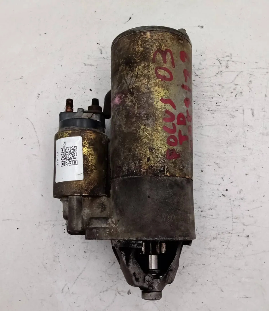 Starter motor de Ford Focus turnier (dnw) 1999-2004 - pieza usada