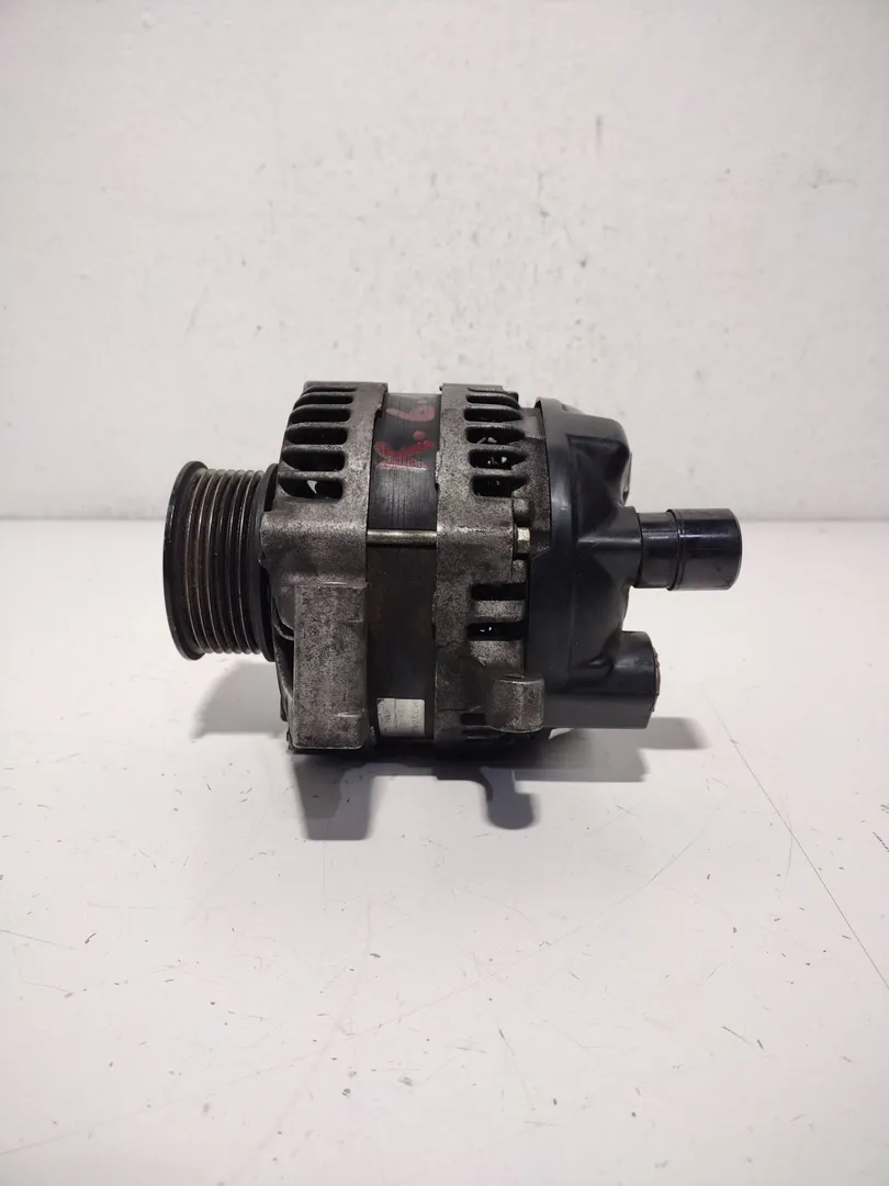 Alternador N22A1 31100RBDE02 de Honda Fr-v (be) 2005-0 - pieza usada