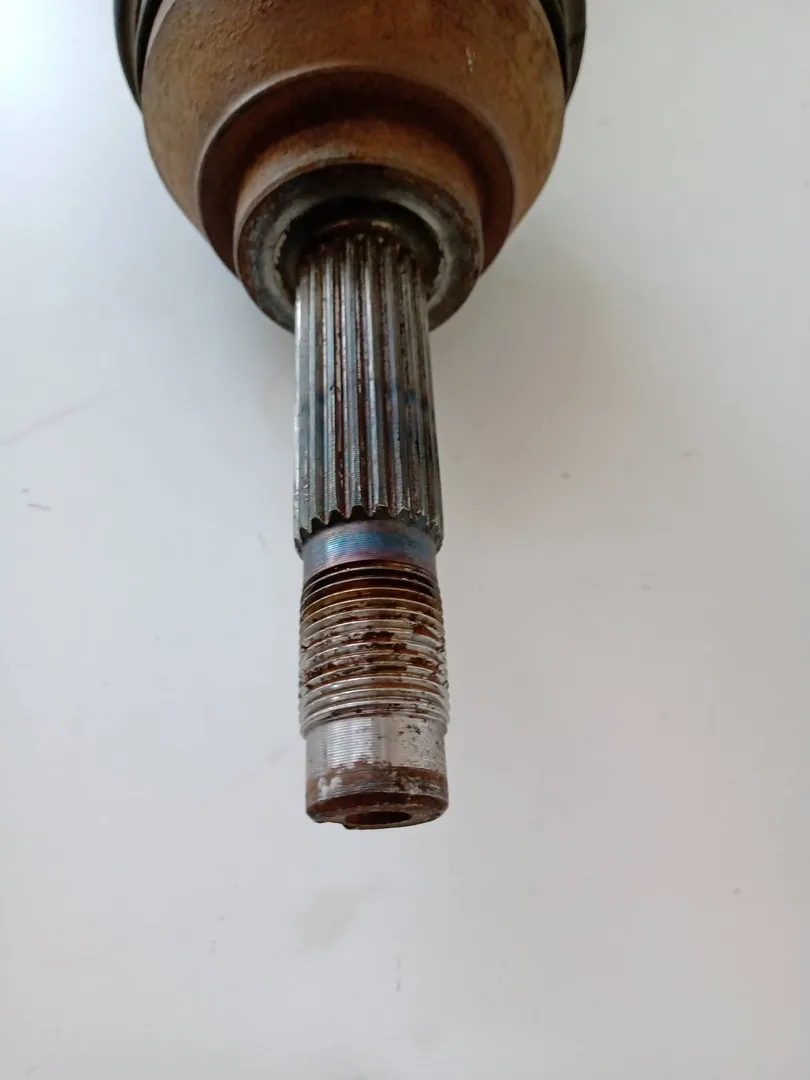 Eje delantero derecho 187A1000 de Fiat Panda (141_) 1981-1985 - pieza usada