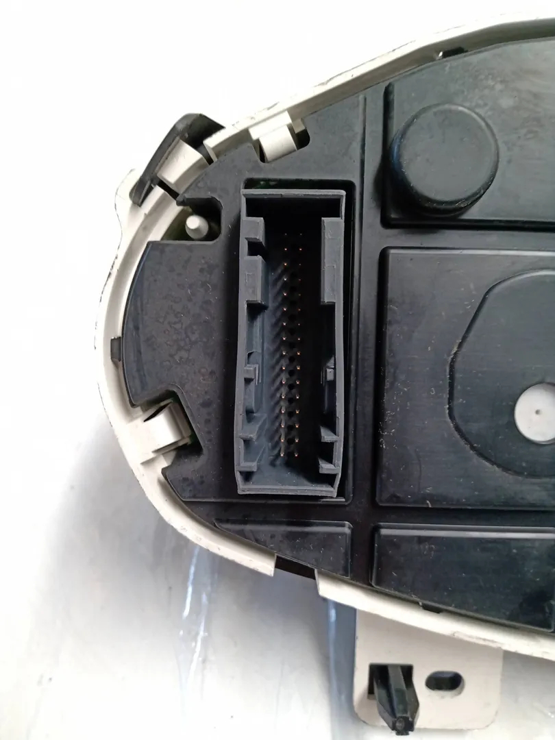 Odomètre de Ford Fiesta vi (cb1, ccn) 2008-2000 - pieza usada