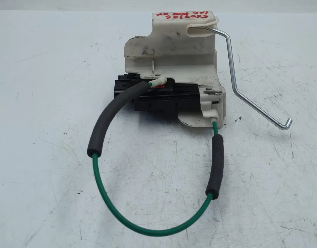 Cerradura puerta trasera derecha G3LA 81420B9020 de Hyundai I10 ii (ba, ia) 2013-0 con 61000 km - pieza usada