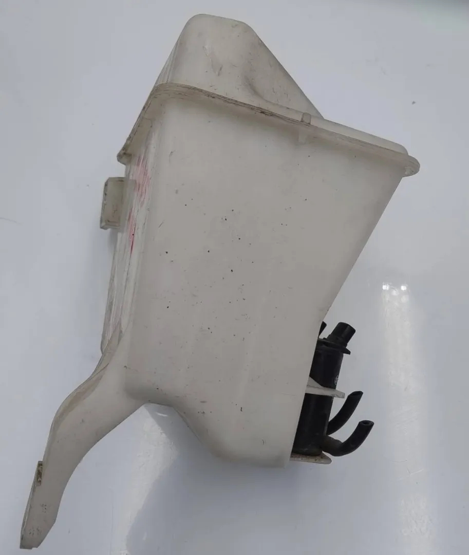 Vaschetta acqua tergicristalli B12D1 de Chevrolet Aveo / kalos hatchback (t250, t255) 0-0 con 71000 km - pieza usada