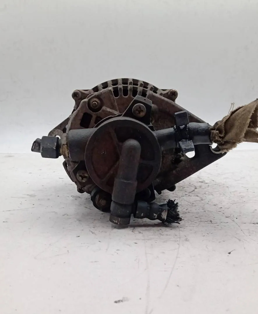 Alternador 97041790 de Opel Corsa (s93) (01/93>09/00<) 1993-2000 - pieza usada