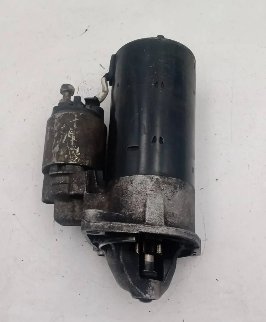 Starter motor de Fiat Punto (188_) 1999-2010 - pieza usada